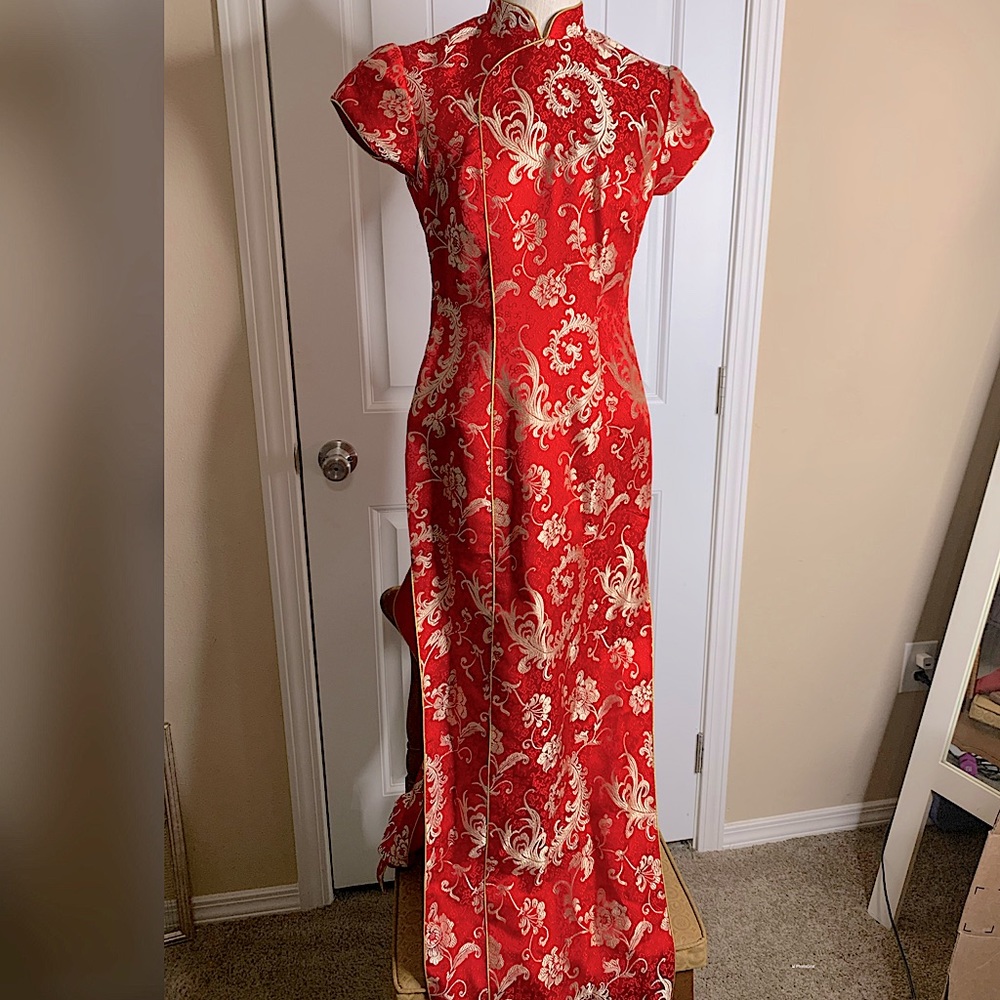 Custom made Chinese dress (Quipao)
